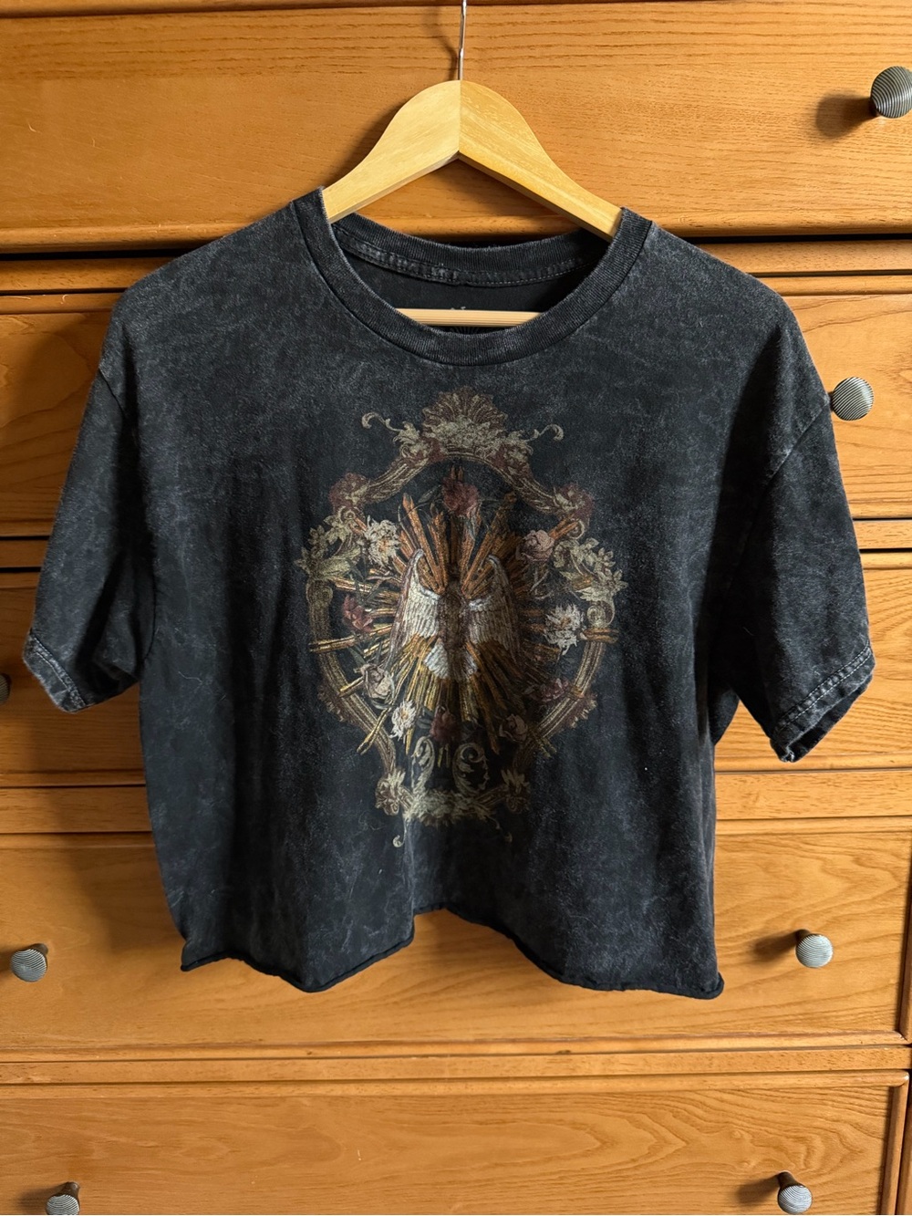 Trust the Universe Womens Large Crop Tee Black Graphic Print Goth Boho Grunge